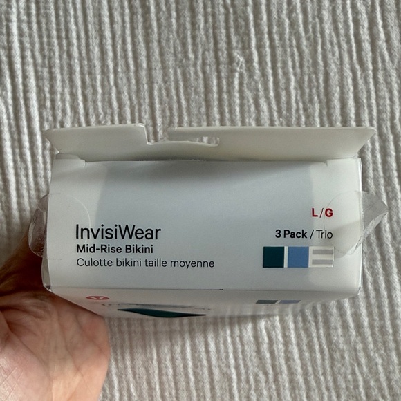 lululemon athletica InvisiWear Mid-Rise Bikini / L - Picture 4 of 4